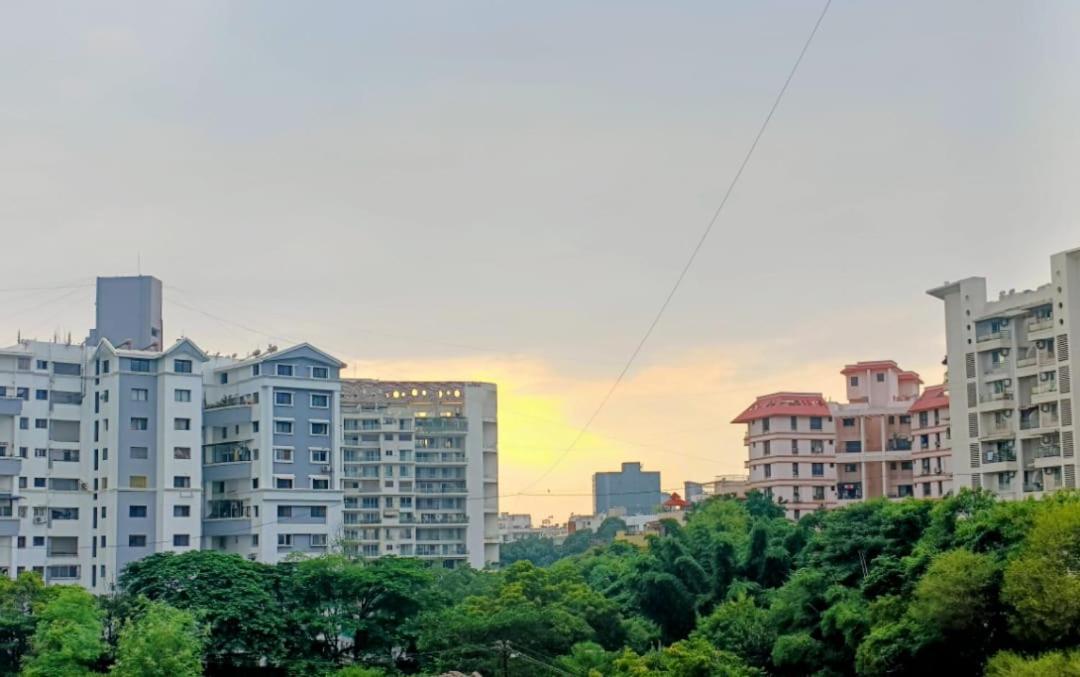 Ornate Service Apartments Pune Luaran gambar